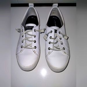 Womens White Leather Sperry Shoes With Leather Shoelaces, Size 7